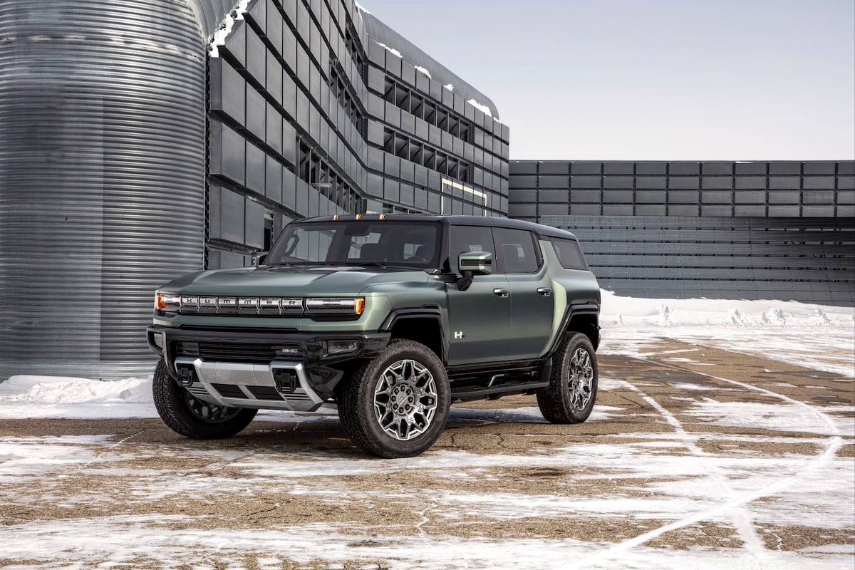 New AllElectric 2024 GMC HUMMER SUV Debuts