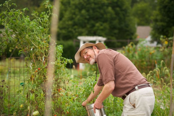 Quick and Easy Sun Safety Tips for Seniors