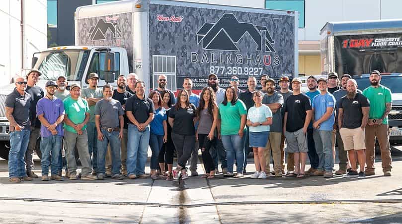 company-photo-2019-810x453
