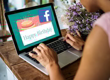 Facebookの誕生日を非公開にしたい!生年月日の表示・通知設定の変更方法