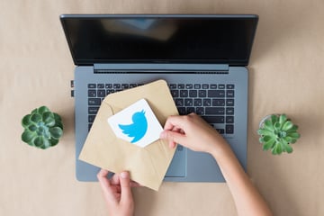 ついにTwitterにブックマーク機能が!スマホ&パソコンからの使い方総まとめ