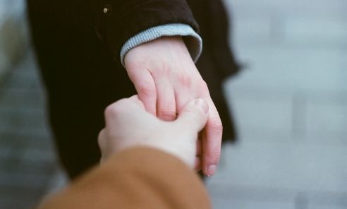 ¿Cómo afrontar un diagnóstico de cáncer en familia?