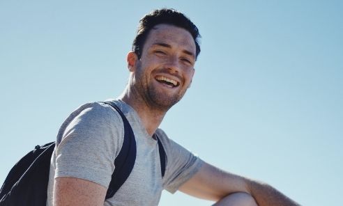 ¿Cuáles son los síntomas del cáncer de testículo?