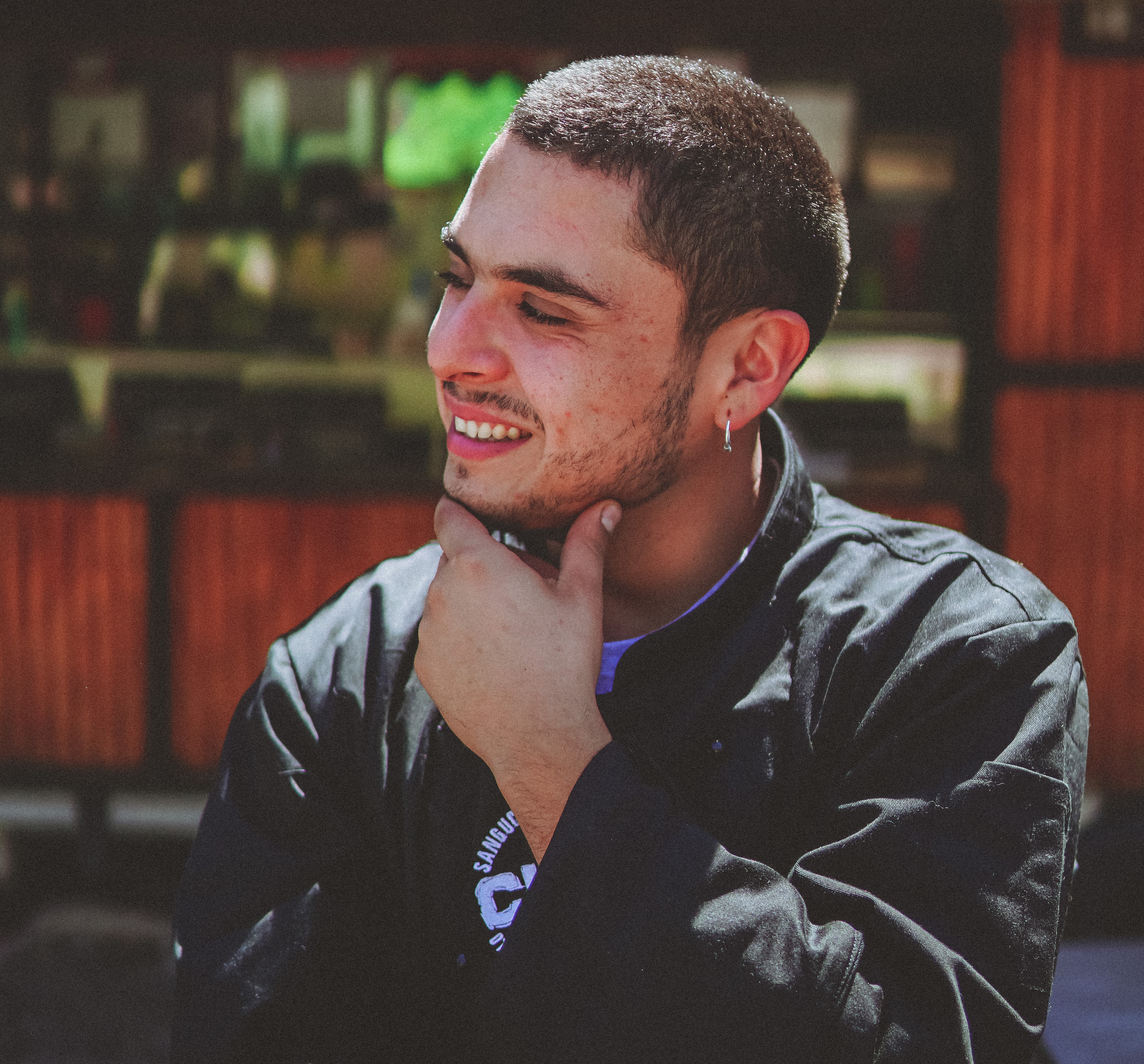 Jean Aravena, chef del foodtruck Sanguchería Chey, en Chile 