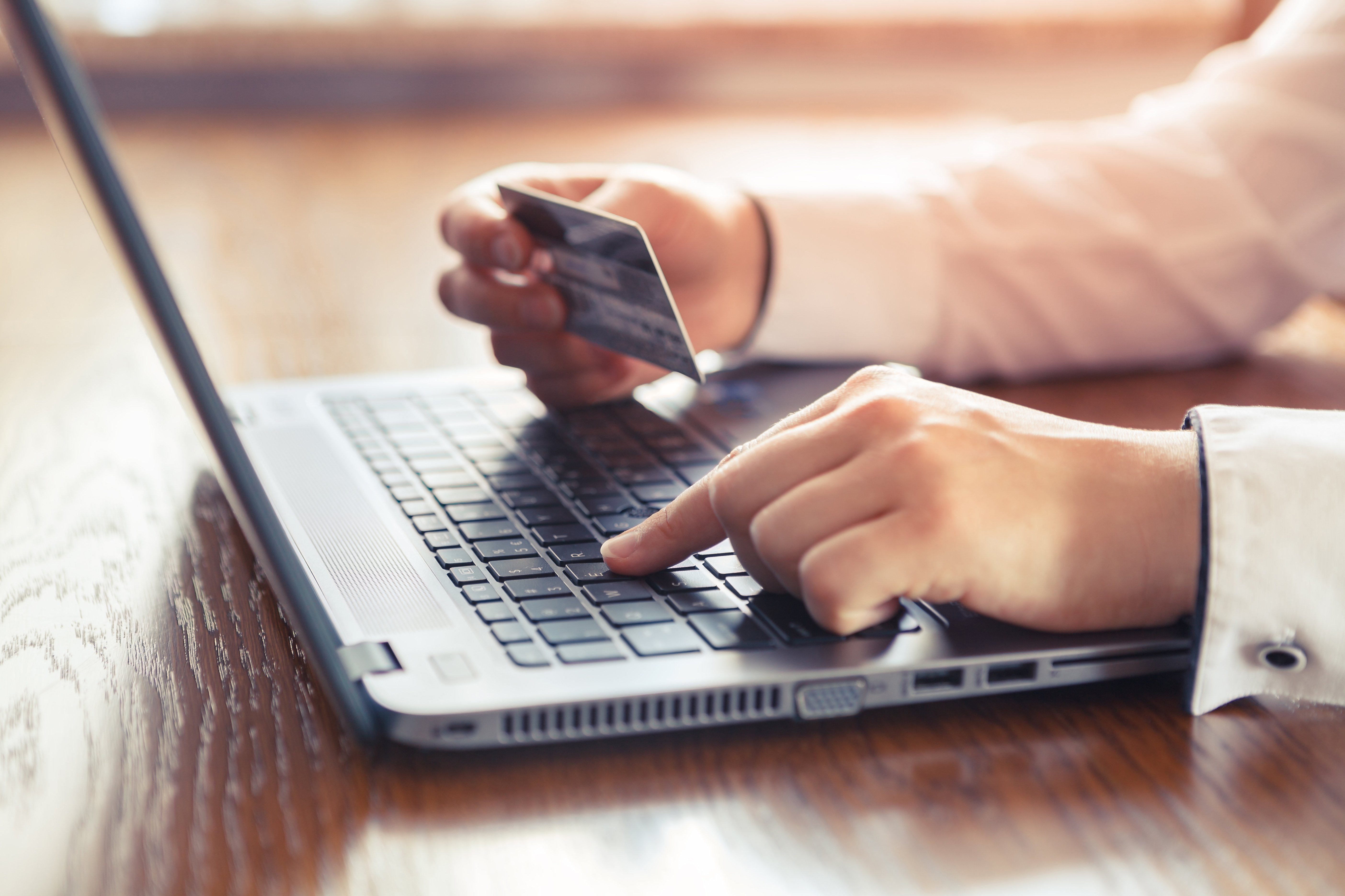 Merchant solutions - Industry - Ecommerce