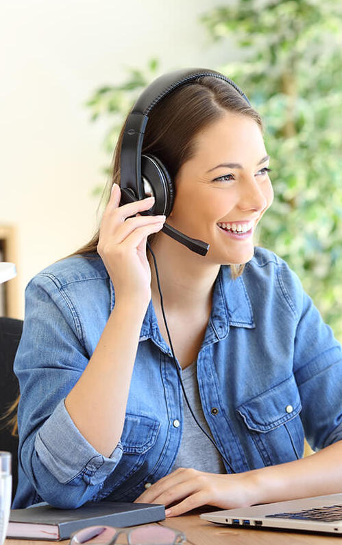 conseillere-telephone-bureau