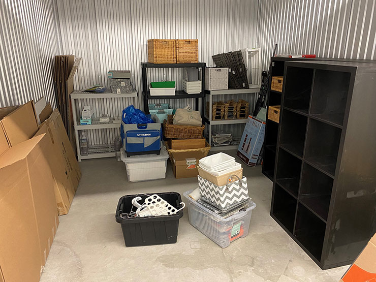 storage unit with shelving